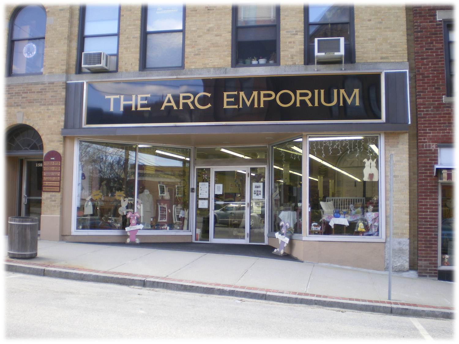The Arc Emporium Putnam thrift store